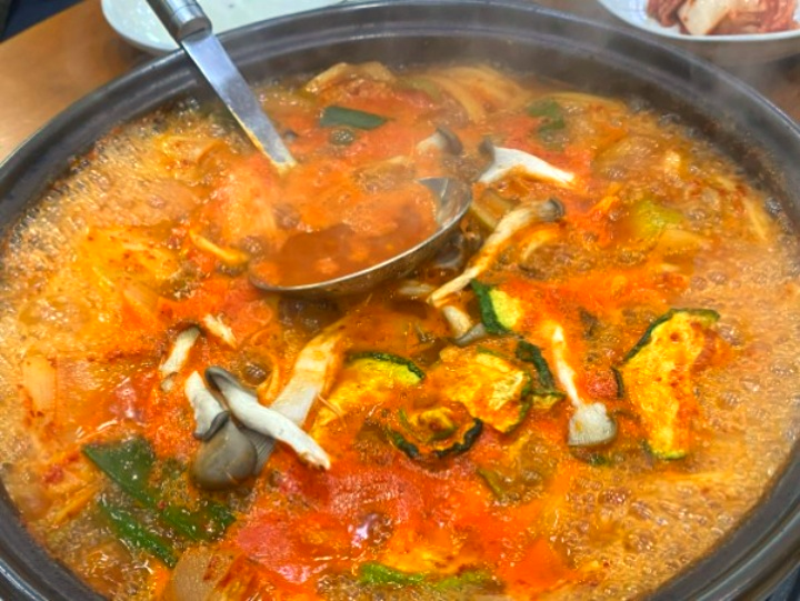 청주-짜글이찌개-맛집