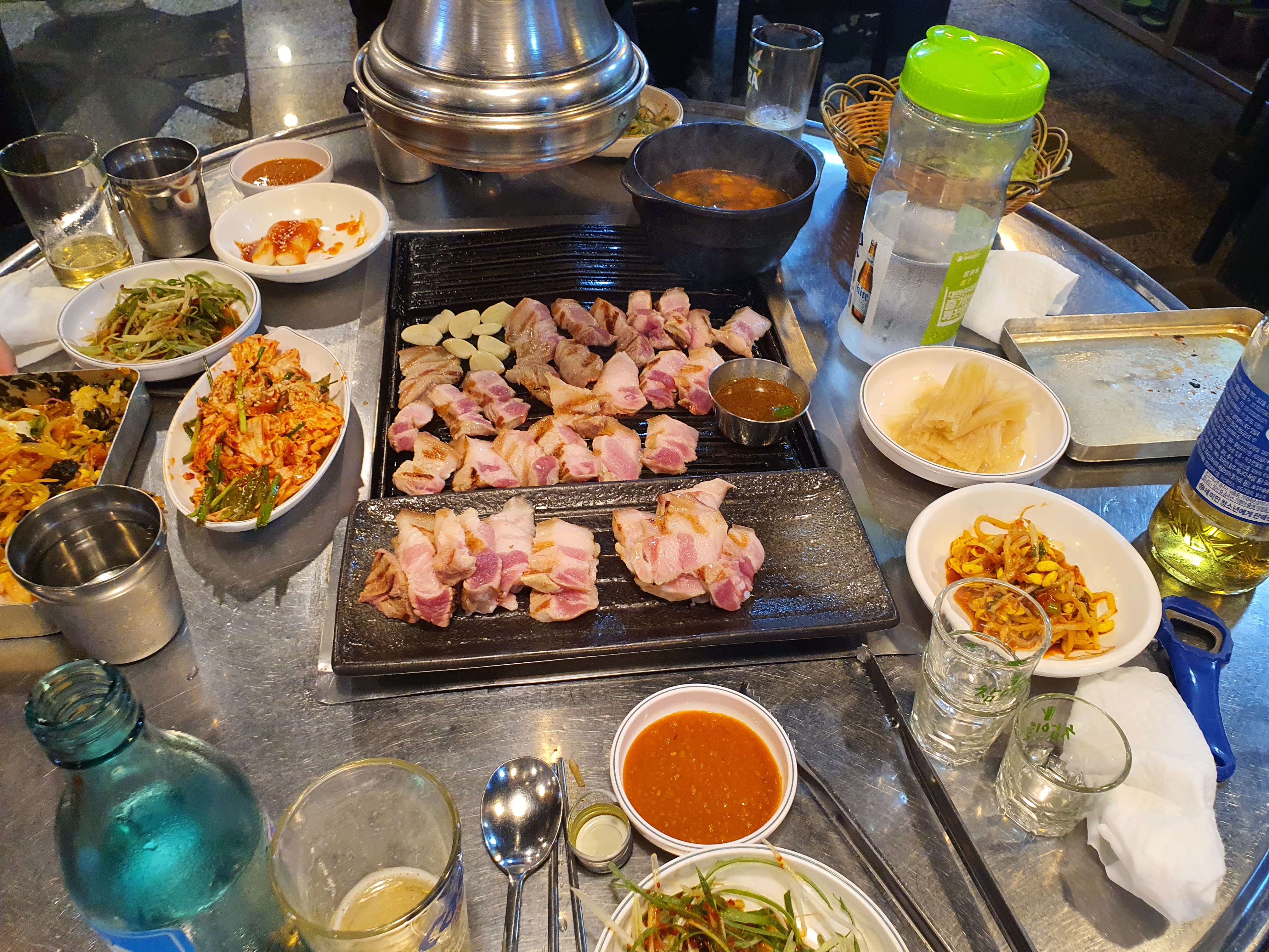 깡통고깃집 이미지