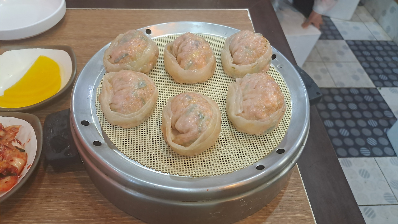 Ijomomil (이조모밀) 1