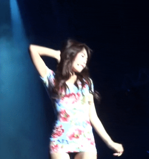 현아 ヒョナ gif