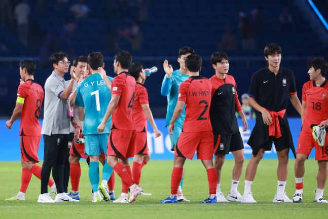  중국 만나는 황선홍호, 이른 선제골과 압도적 승리가 8강 ‘핵심’