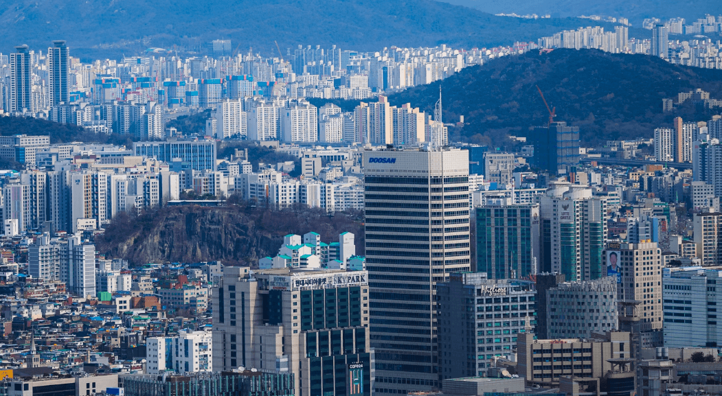 한국경제 역성장&amp;#44; 지금 투자해도 될까?&rdquo;