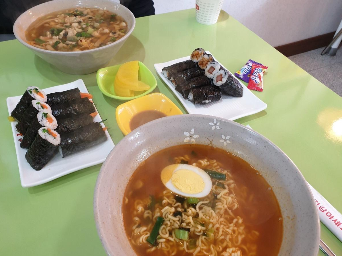 포항 구룡포 맛집 - 꼬찌김밥(꼬쭈김밥), 동백꽃필무렵 공효진 추천