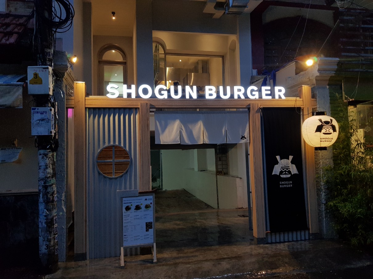 호치민 빈탄군 수제버거 맛집 SHOGUN BURGER(도쿄 쇼군 버거)