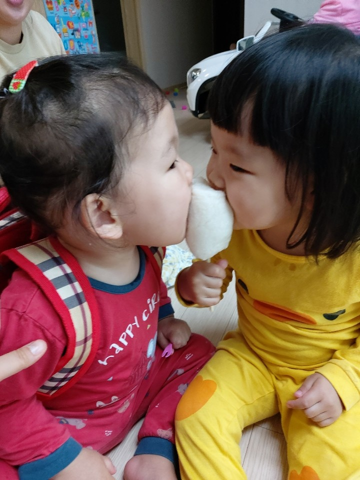  다 내꺼야, 뺏겨서 양보해서 속상한 우리 아이 달래주기 (Feat 연년생)