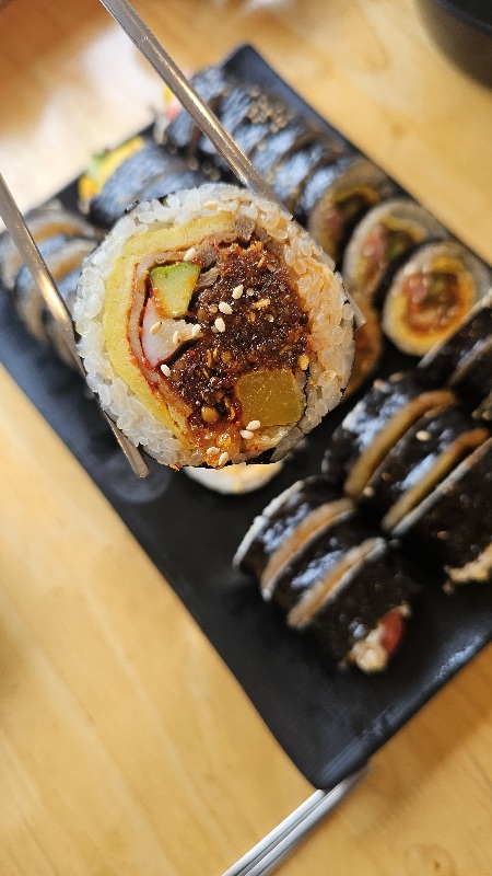 매콤 멸치 김밥