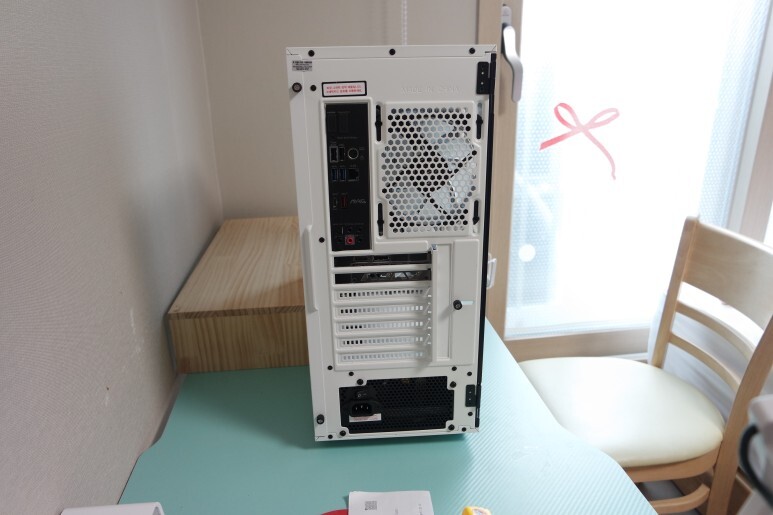  프리플로우 ULTRA GAMING R5 B7_A 컴퓨터본체 라이젠5 5600 배틀그라운드 게이밍컴퓨터 조립PC 추천/배그사양