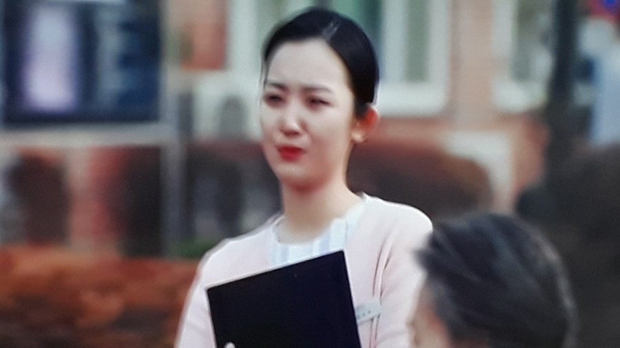 침입자(2019) 미스터리 공포 스릴러 한국영화 102분 감독 송원평 출연 송지효 김무열 예수정 최상훈 서희정 29