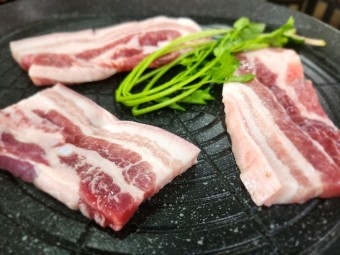 햇미나리 삼겹살