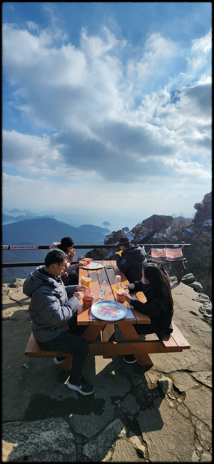 보리암-금산산장-테라스2-1