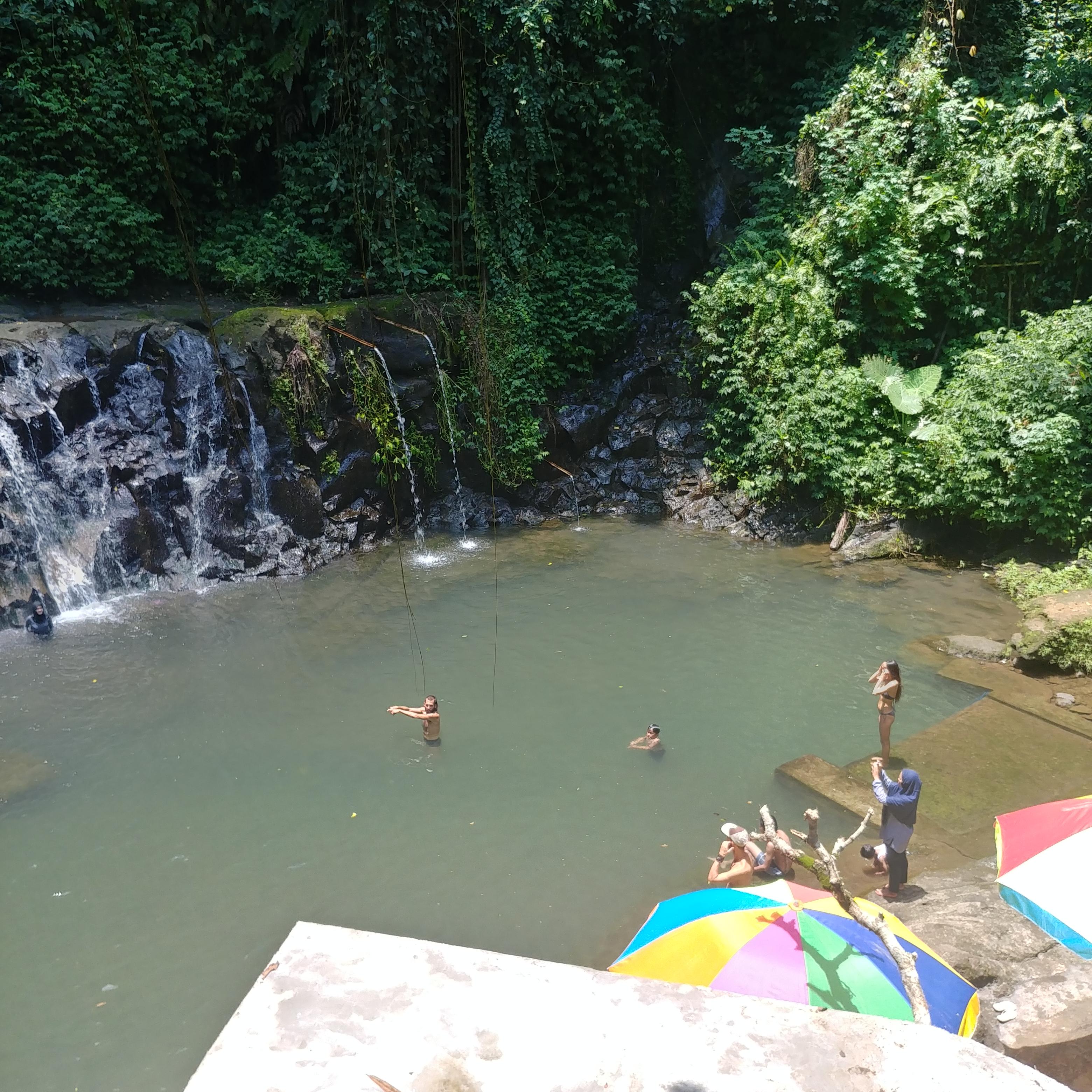 발리 우붓 여행 계곡 Taman Sari Waterfall & Natural pool