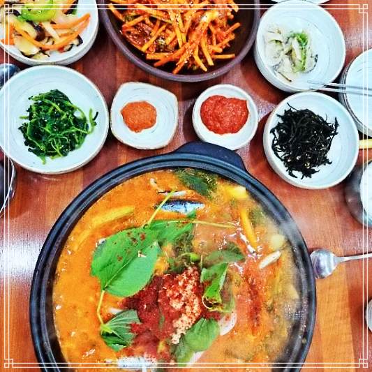  10월11일 생생정보 짜릿한 바다의 맛! 거제 여행 경남 거제도 멸치회무침 멸치 쌈밥 맛집 위치