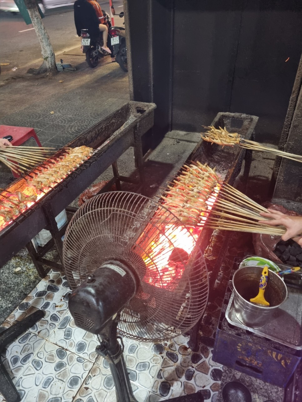 하이코이-닭날개-숯불-구이