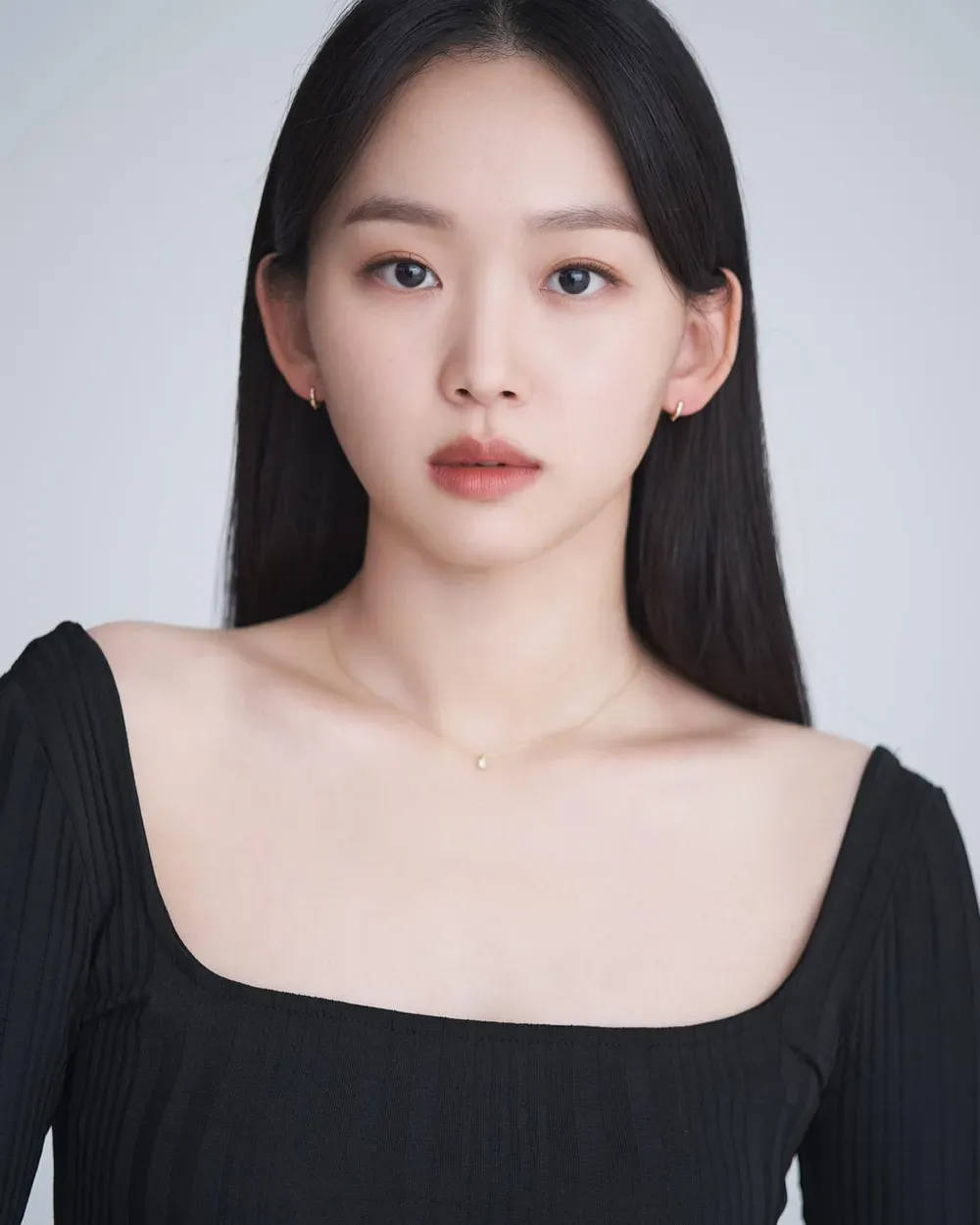 배우 진기주 프로필 나이 키 가족관계 데뷔와 언더커버 하이스쿨 오수아 역 설명_6