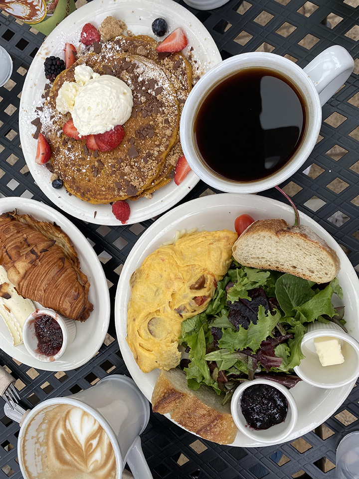 브런치 카페로 유명한 라구나비치 urth caffe 브런치 카페로 유명한 라구나비치 Urth Caffe