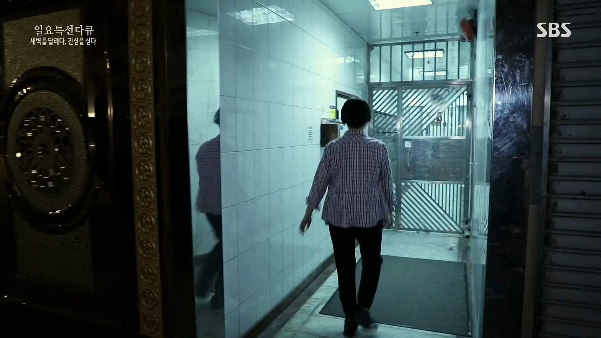 일요 특선 다큐멘터리.E294.221106p.H264-F1RST.mp4_20221204_163900.945.jpg