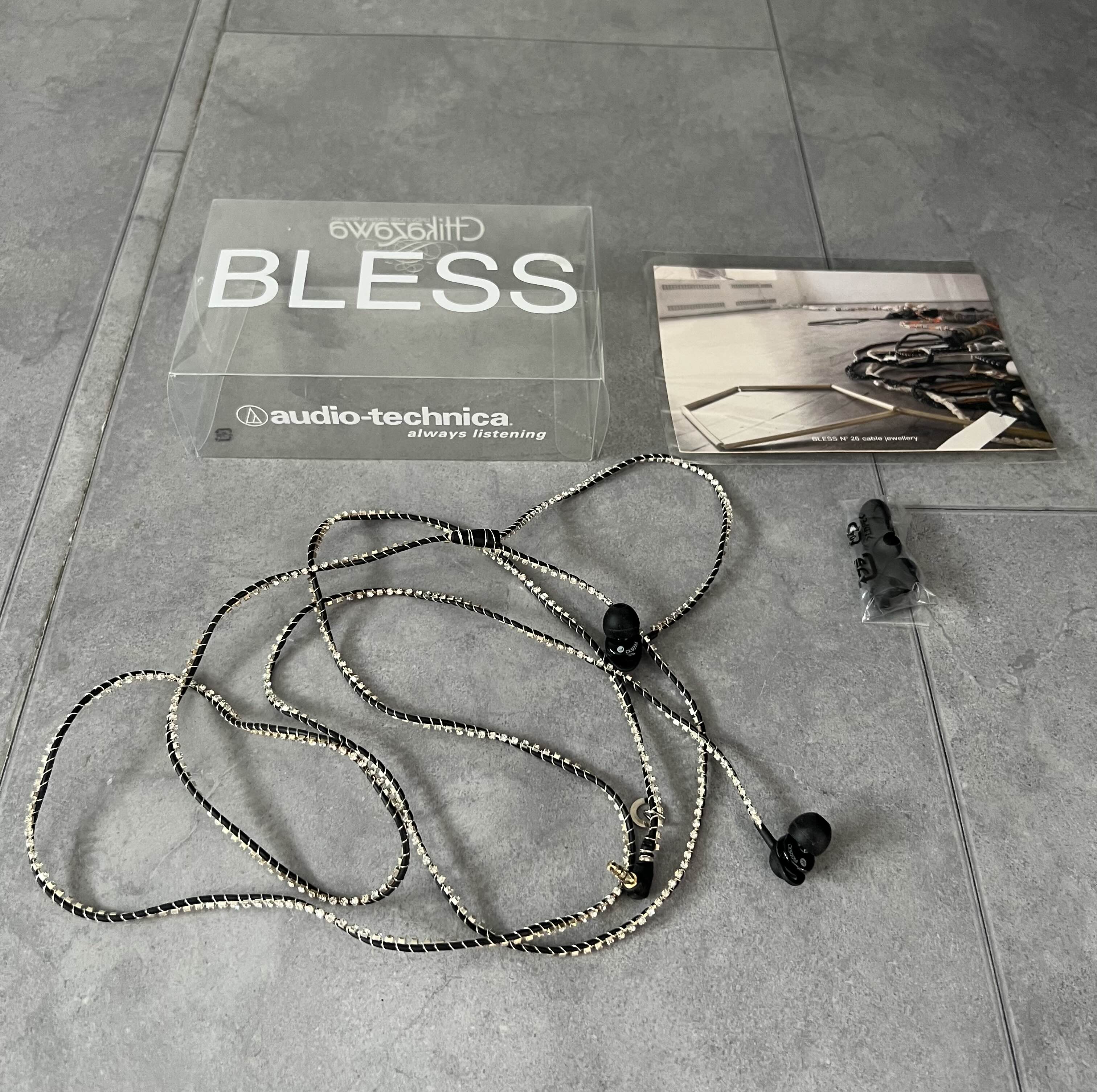 イヤホン BLESS Cable Jewelry Earphones BLESS Cable Jewelry Earphones