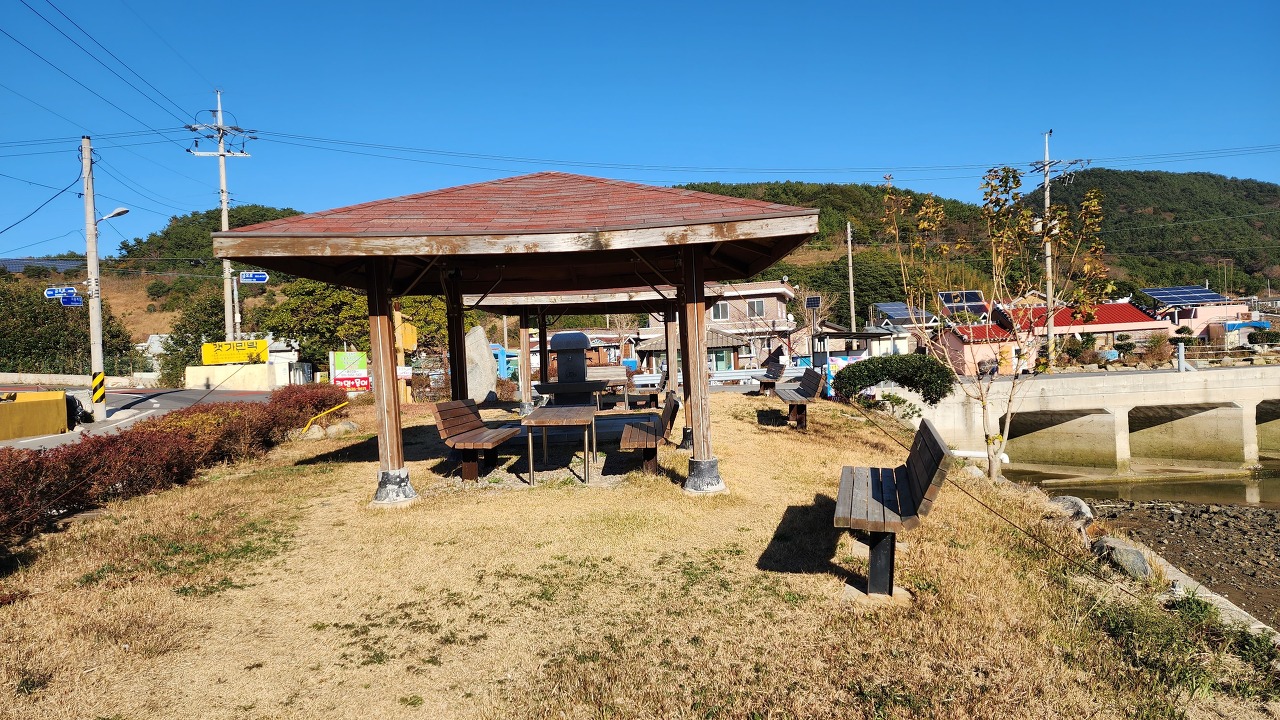 심포마을식당 이미지