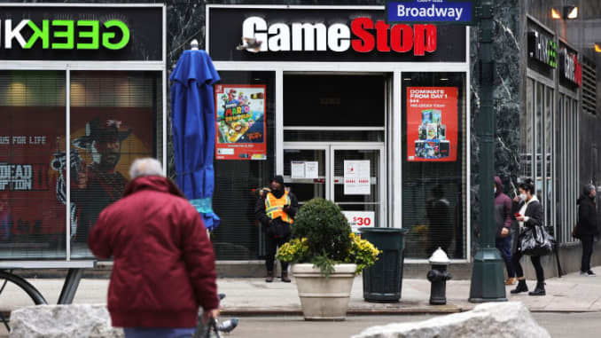  게임 스톱(Game Stop)의 공매도들은 이번 달에 거의 200억 달러 손실에도 불구하고 여전히 항복하지 않고 있다.