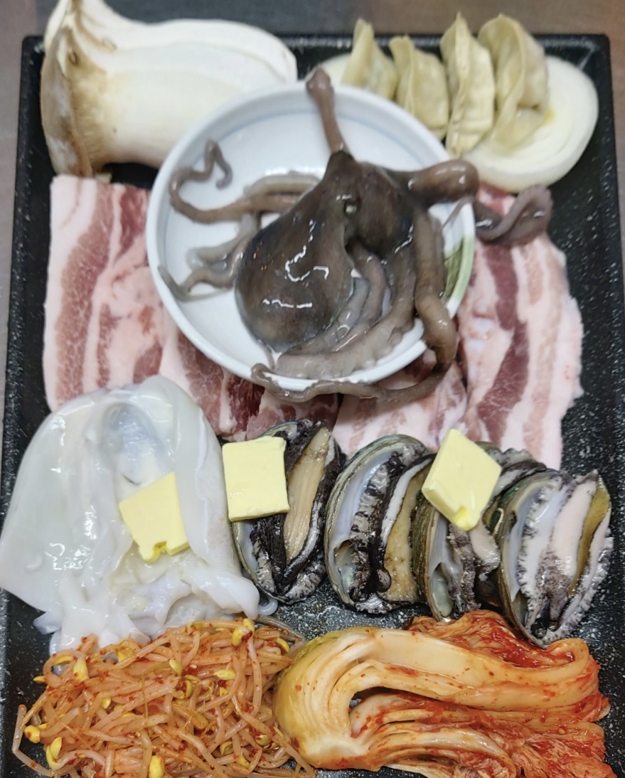 에드워드리 컨츄리쿡 여수 홍어삼합 맛집 정보