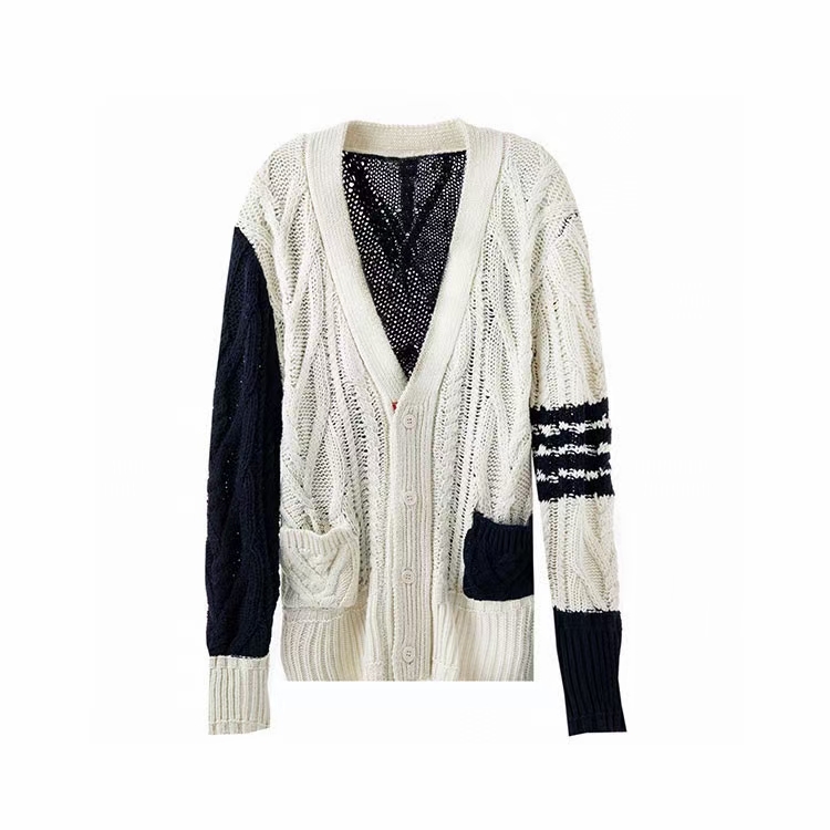  [THOM BROWNE] 톰브라운 4-바 펀믹스 아란 케이블 가디건 MKC289F 00278 (2 COLOR)