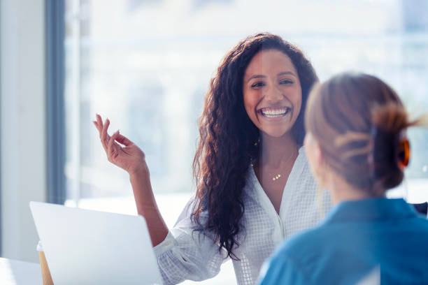  The Art of Effective Communication: Listening and Speaking