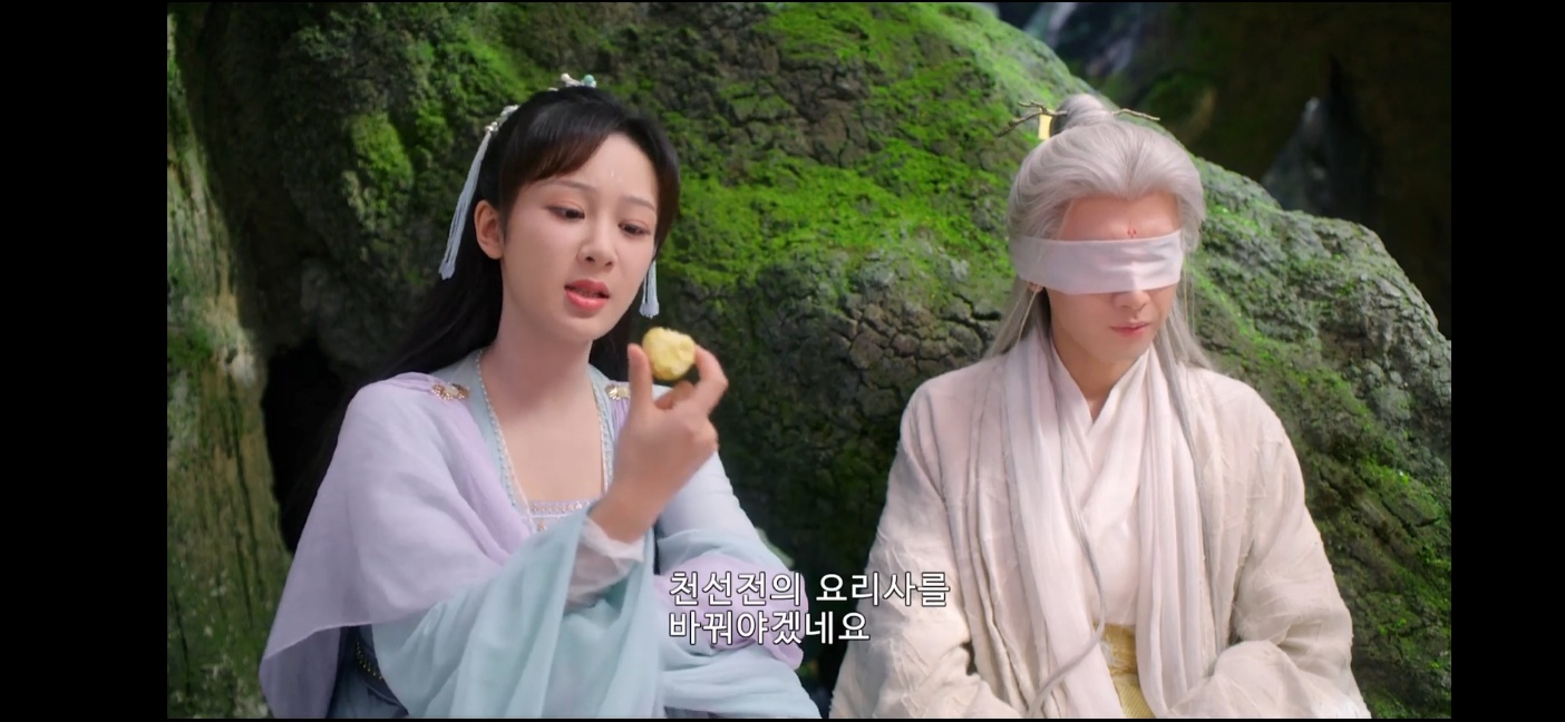 침선전에서 만든 떡을 가져와 응연에게 먹이는 안담