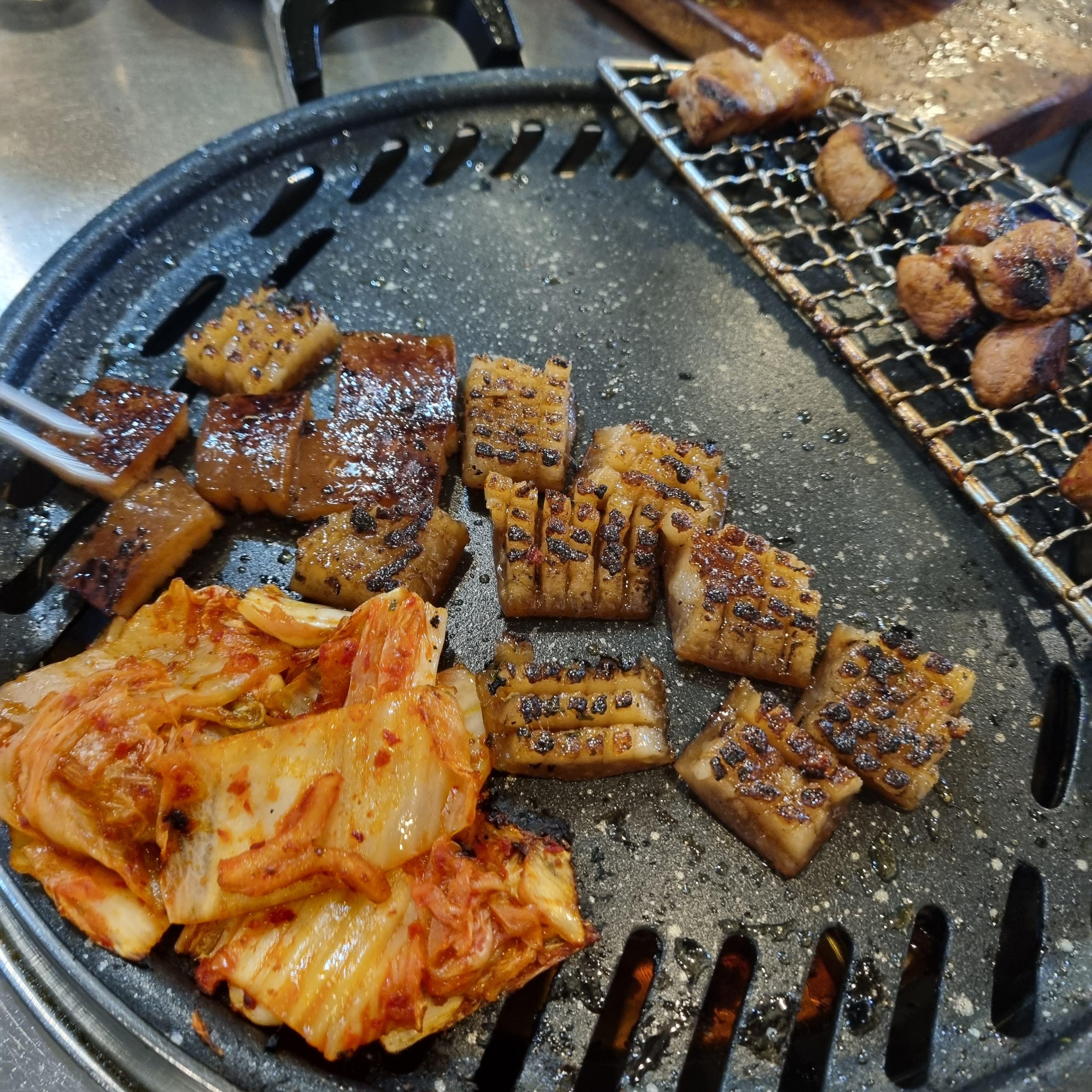 맛집뒷고기 이미지