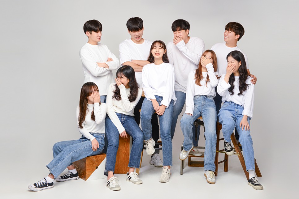 우정 짤 포즈랑 콘셉트 신경 쓰지 마세요! 광주우정사진스튜디오 14