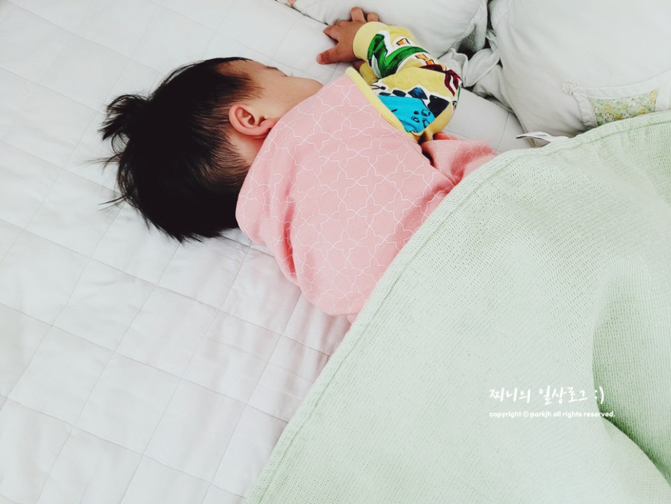 (w. 뮤라 허니컴 투톤이불) 키즈이불 사계절용으로 추천해요 6