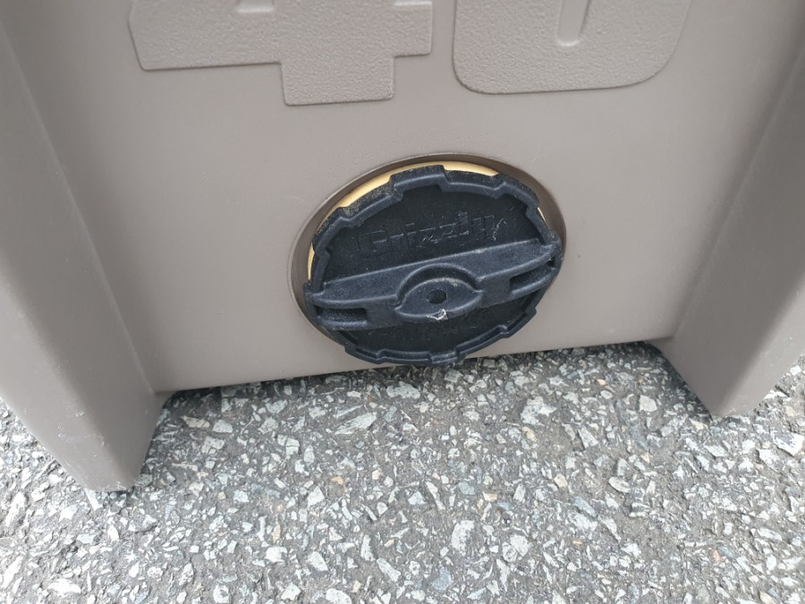 그리즐리 40 QT (쿨러...) 소개. 9