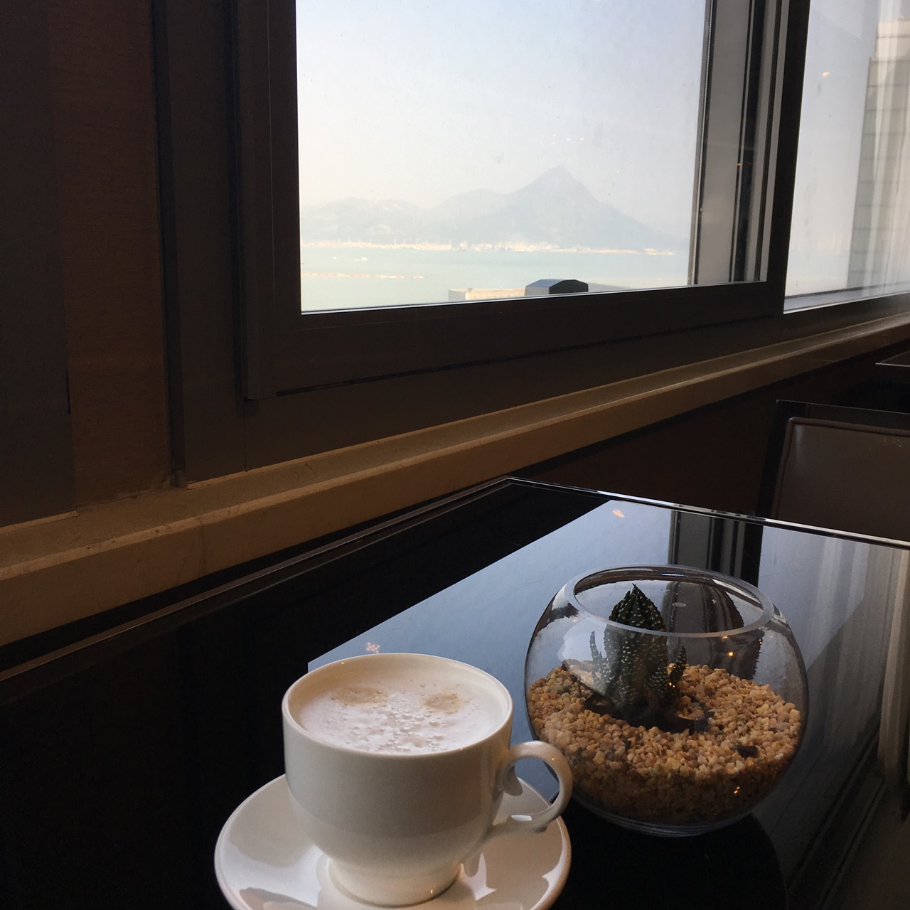 HongKong-SkyCity-Marriott-Lounge