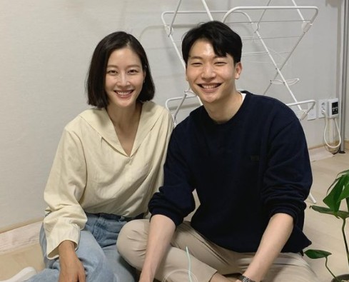 남동생이 검사
