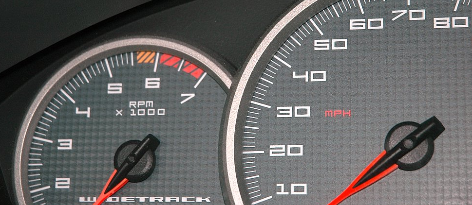  타코 미터란? 종류 및 사용법(Tachometer Sensor)