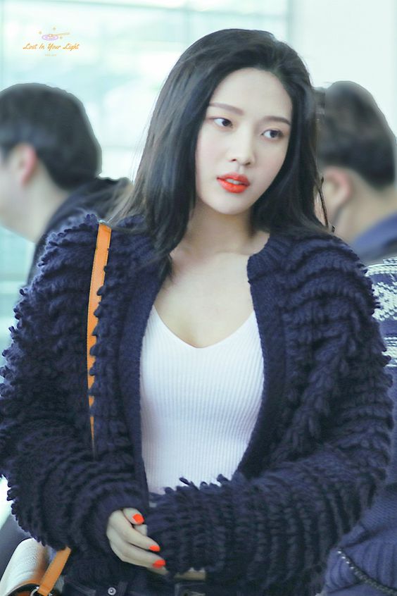 레드벨벳-조이-섹시-모먼트-가슴-가슴골-몸매-허벅지-엉덩이-엉밑-엉밑살-골반-노출-아이돌-red-velvet-joy-sexy-moment-boobs-thighs-butt-cleavage-idol-kpop