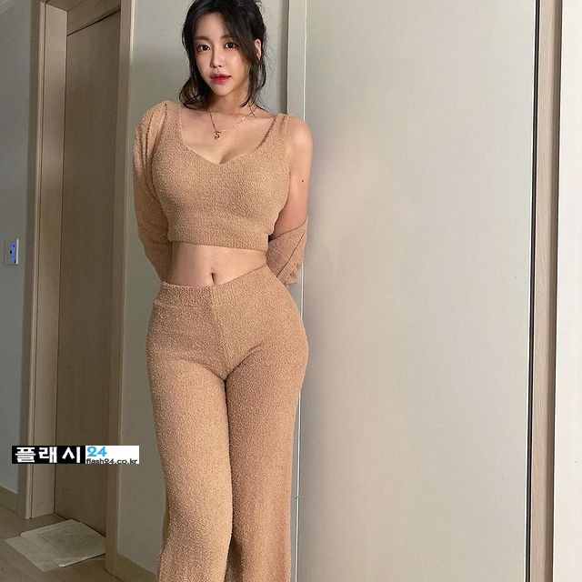  모델 김한솔