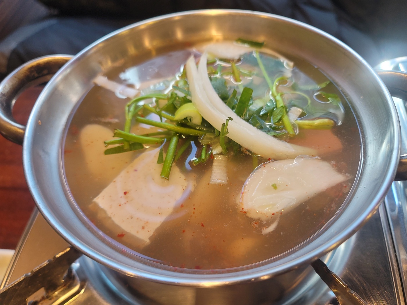 동해오징어보쌈