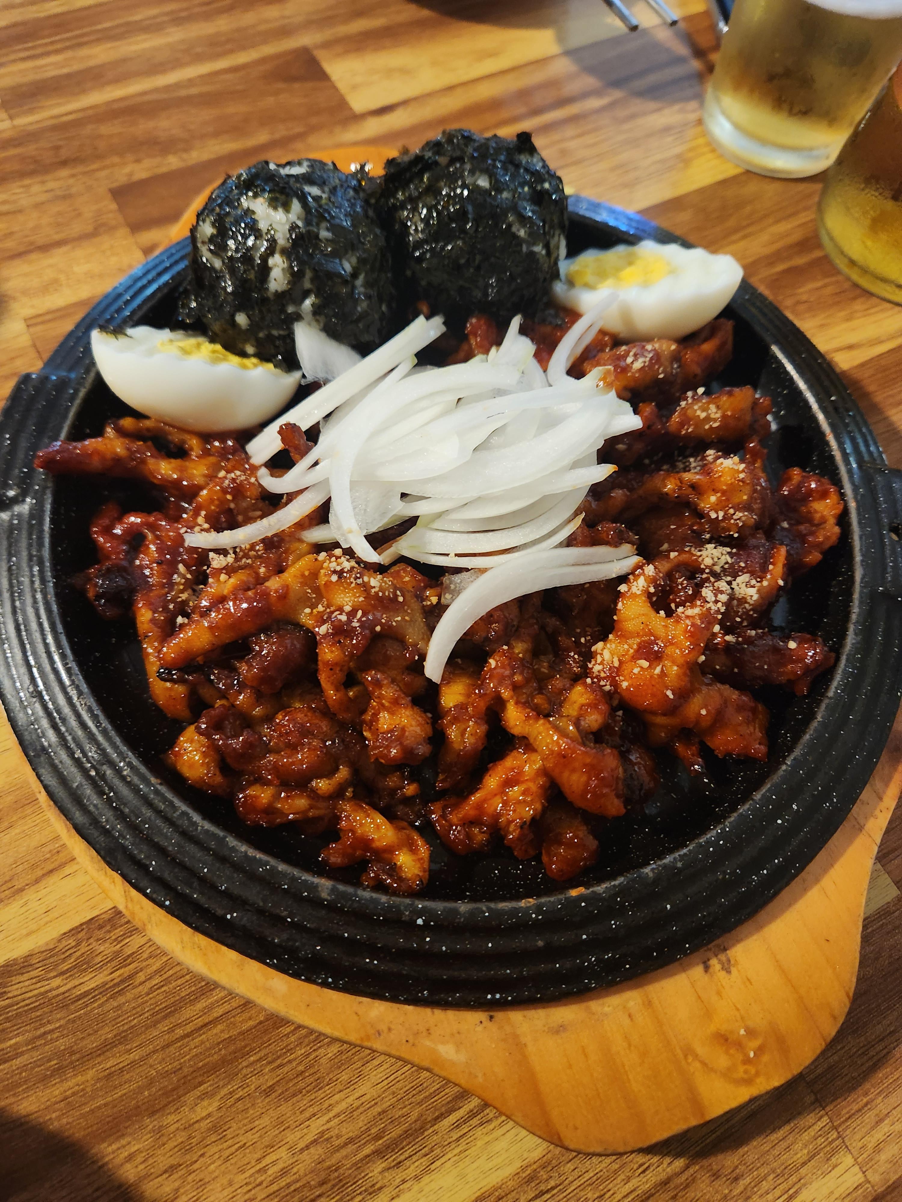  부산 개금 맛집, 닭발 먹고 싶을땐 '빨간다리'