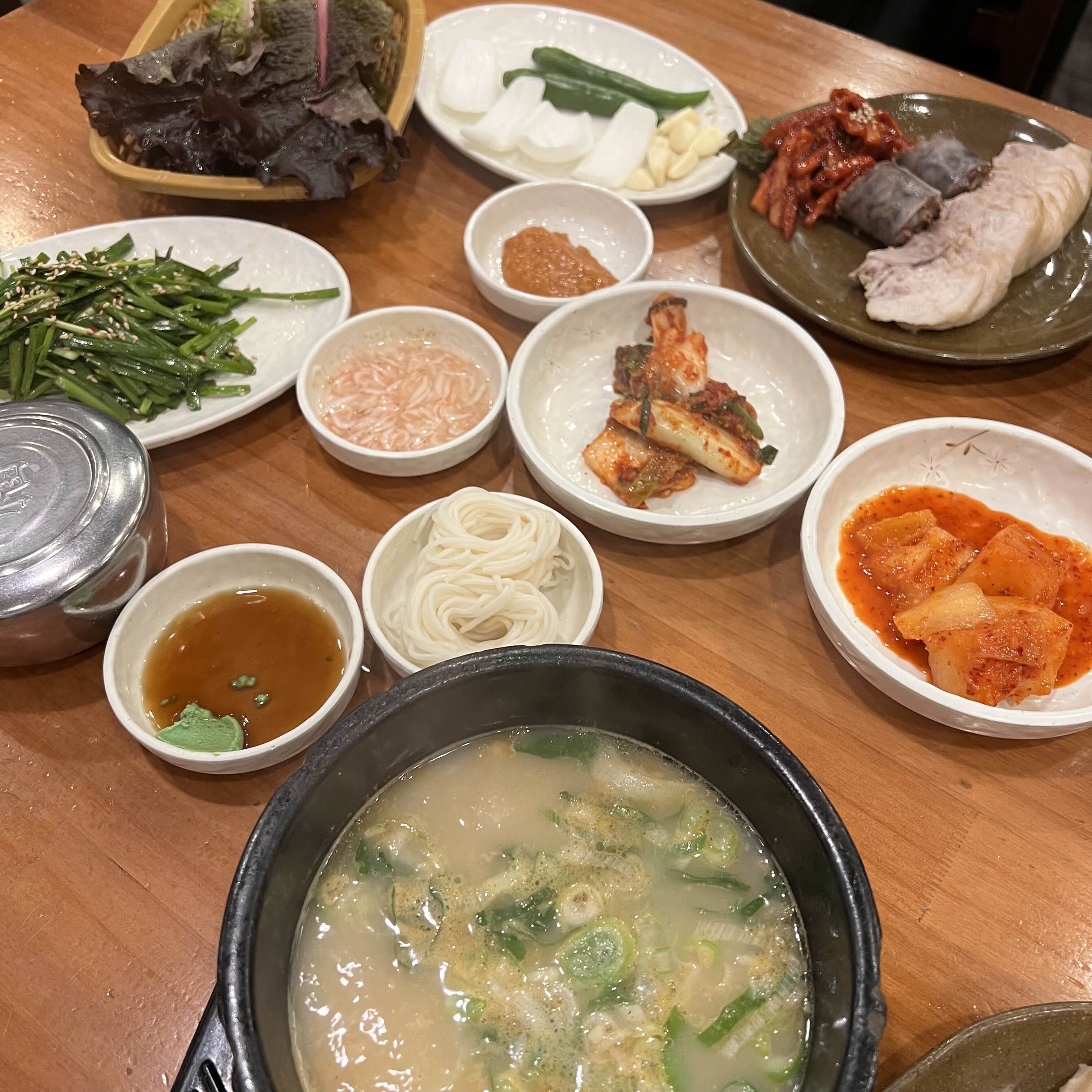 목촌돼지국밥 온천점 대표 사진