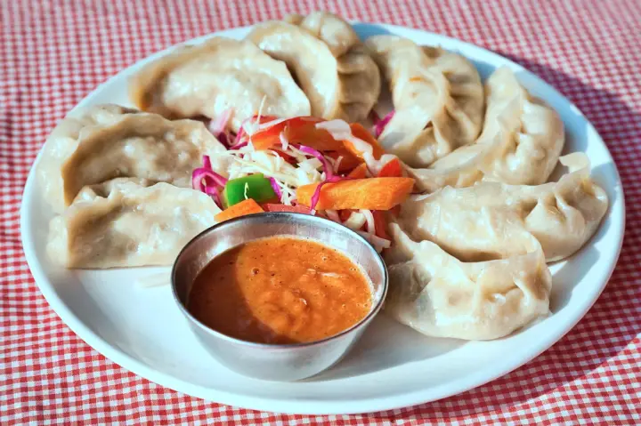 먹킷리스트 네팔 칼국수 툭바 염소내장볶음 네팔식 피자 쩌따머리 맛집 수원 맛집