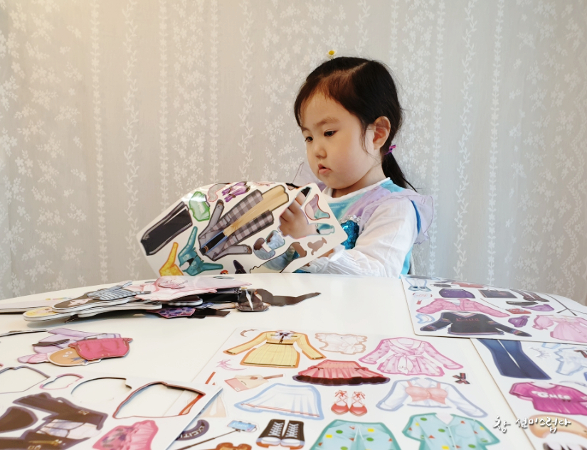 시크릿 부티크 시크릿부티크 자석놀이/인형옷입히기 41