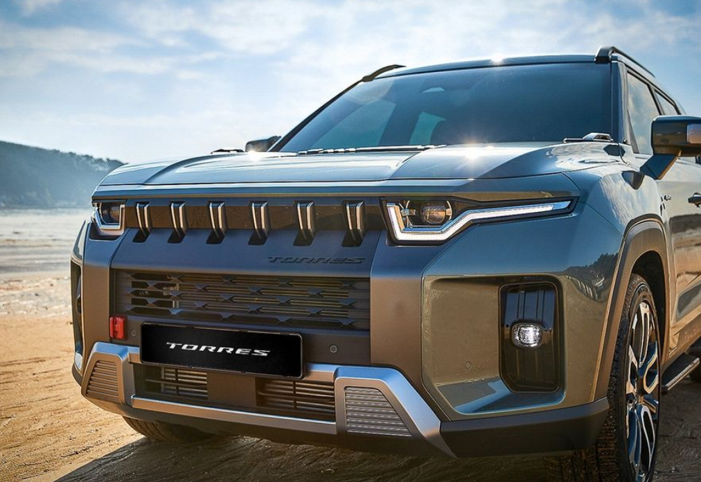 쌍용-토레스-사진