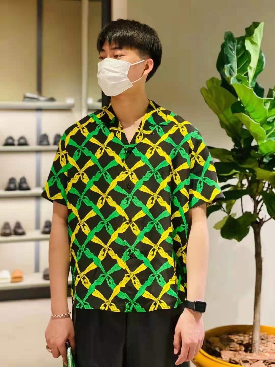  [BOTTEGA VENETA] 보테가베네타 그래스 숏슬리브 반팔 셔츠 647380V0G607244