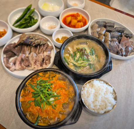 생방송투데이 맛의승부사 고사리 순댓국 한 상 오산 맛집