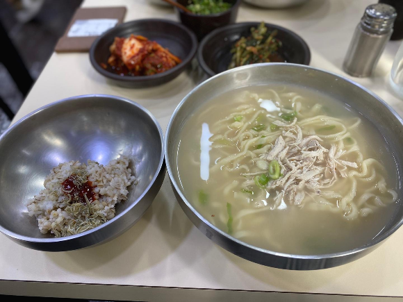 원조손칼국수 이미지