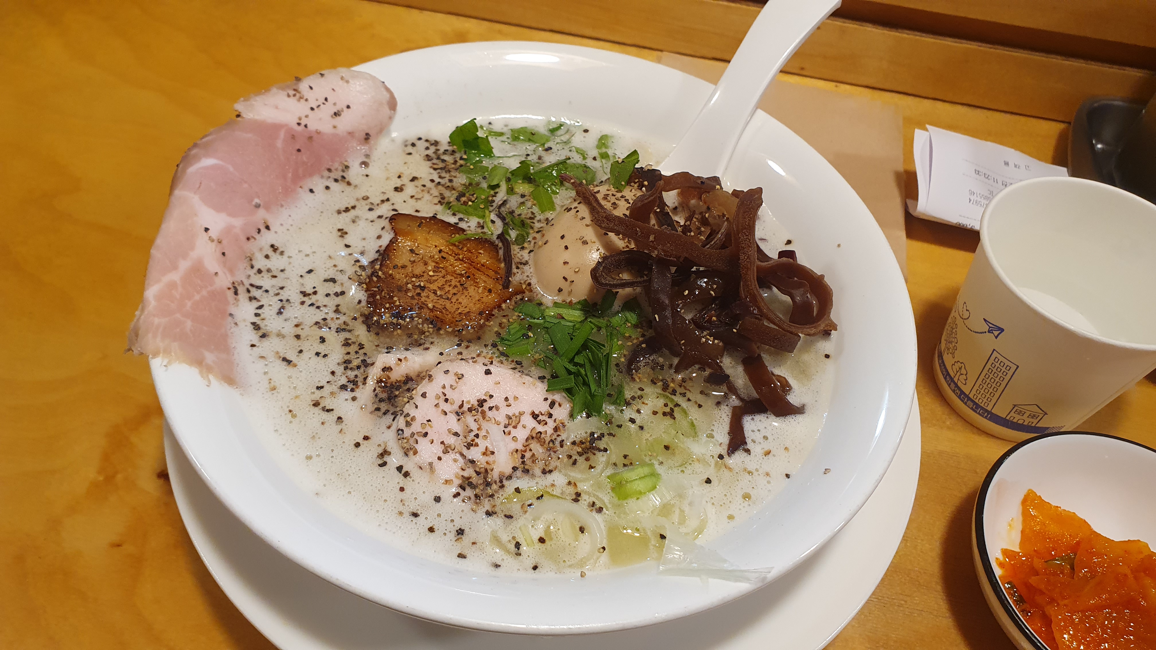 초라멘 이미지
