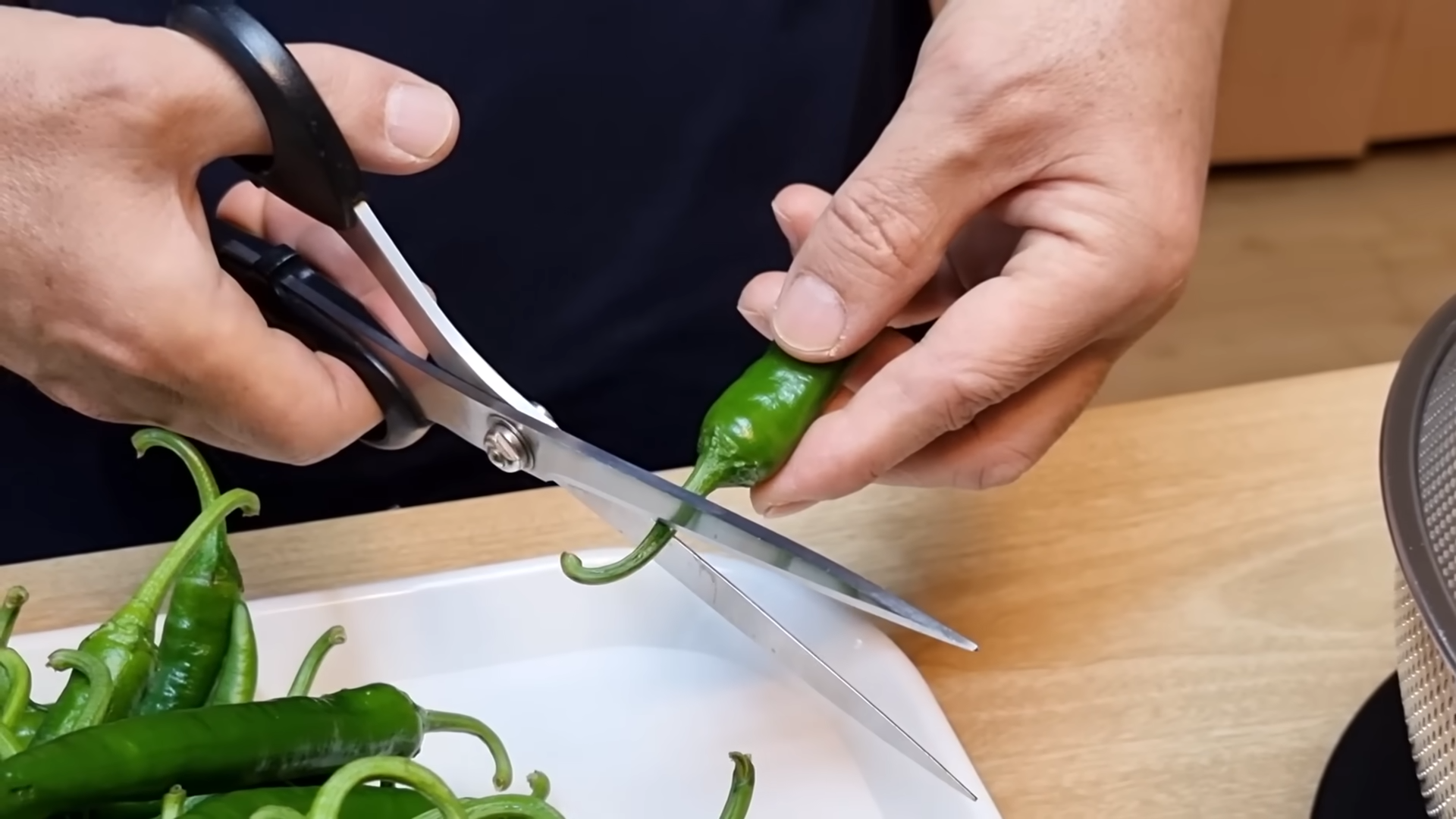 "밥과 함께 먹을 때 정말 맛있는 된장 고추장아찌" 매콤하면서도 짭조름한 맛이 일품! 8 img