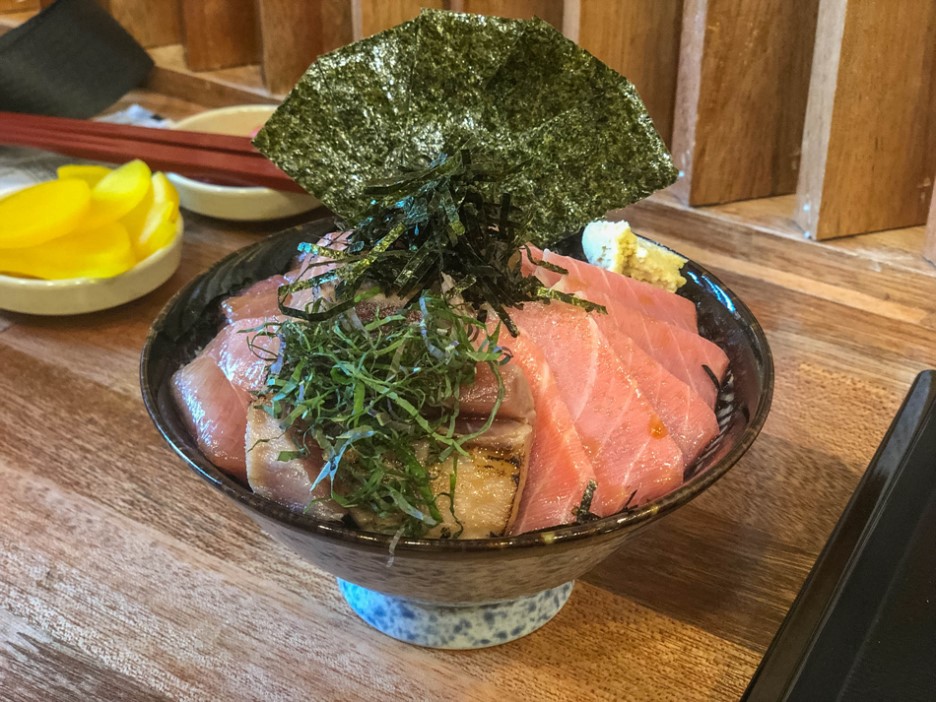  제주도 참치덮밥 - 마구로 쇼쿠도 직영점 마쇼