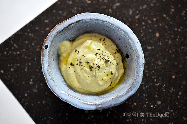 후무스 디핑소스