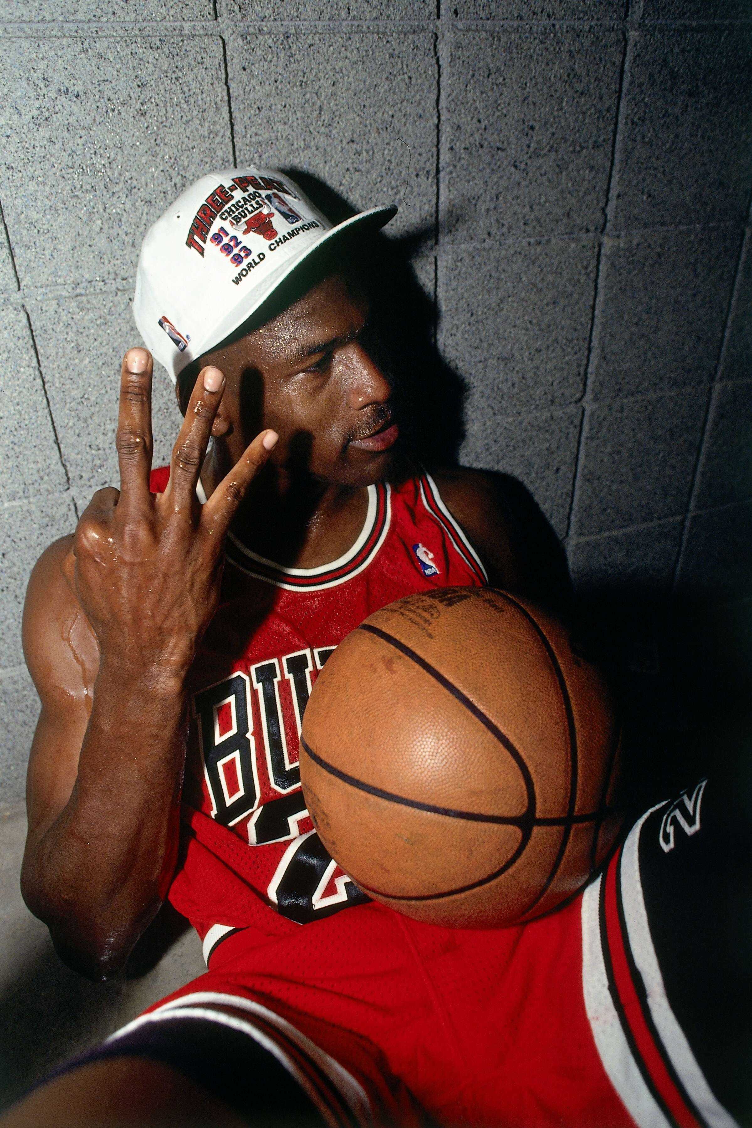  NBA 역사상 3-PEAT (3년 연속 우승)을 달성한 팀은 모두 몇 팀?